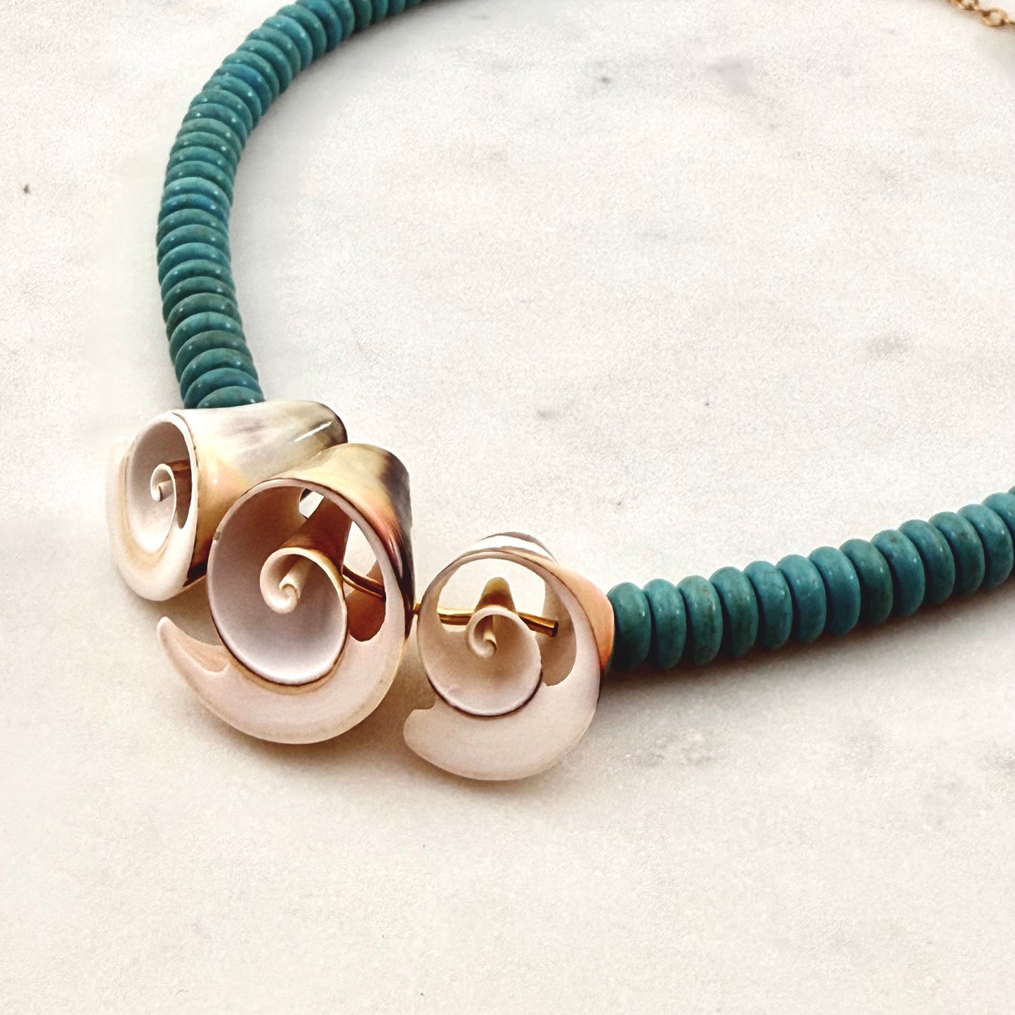 ocean bloom necklace