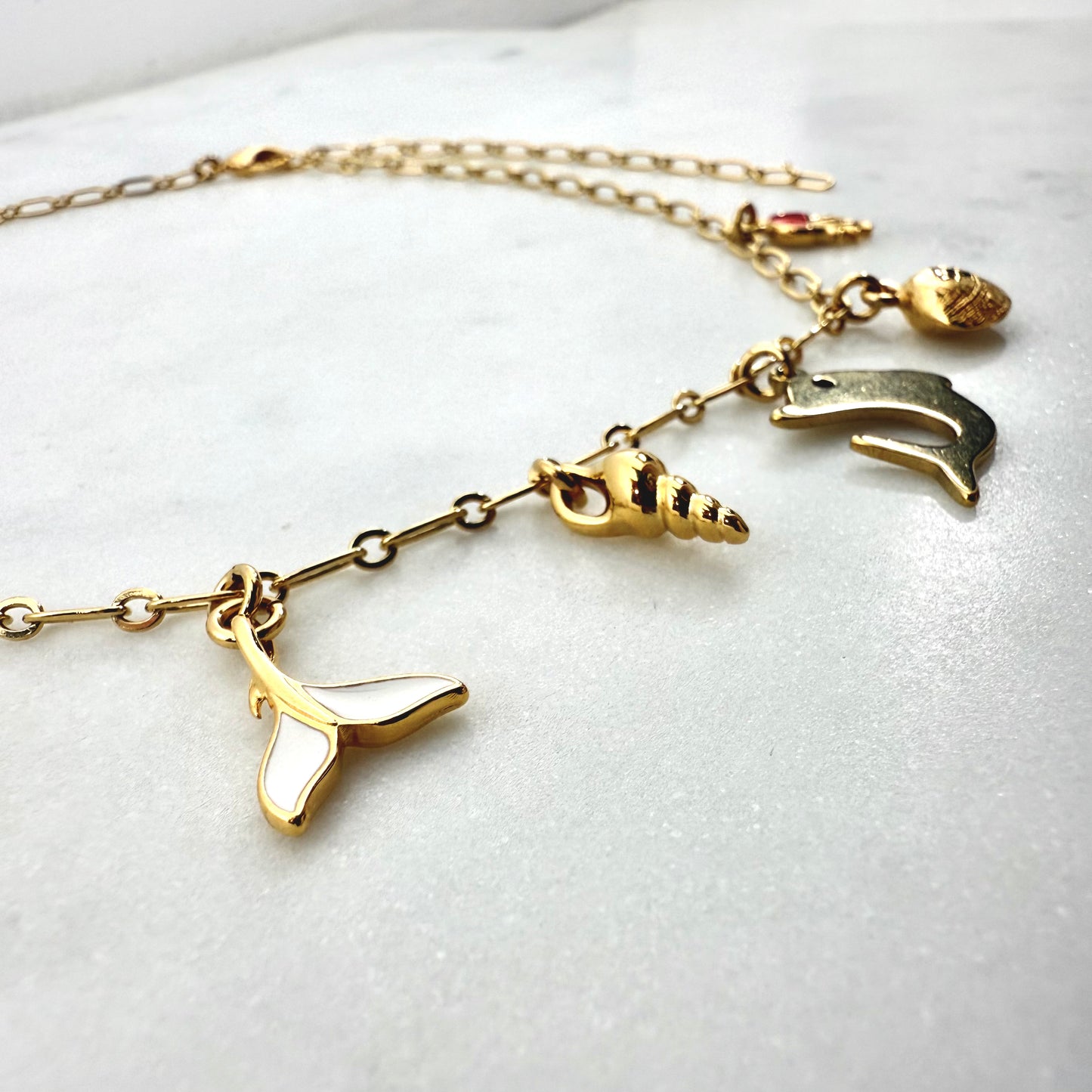 vythos necklace