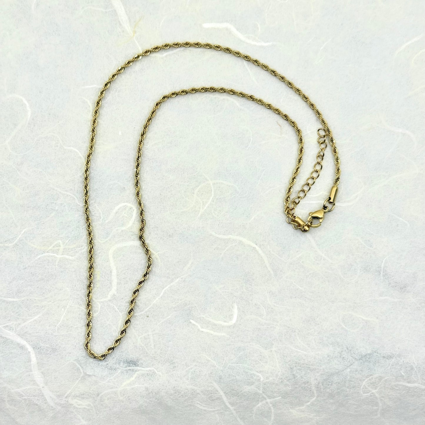 αλυσίδα από ατσάλι (stainless steel) σε χρυσό με twisted/rope design