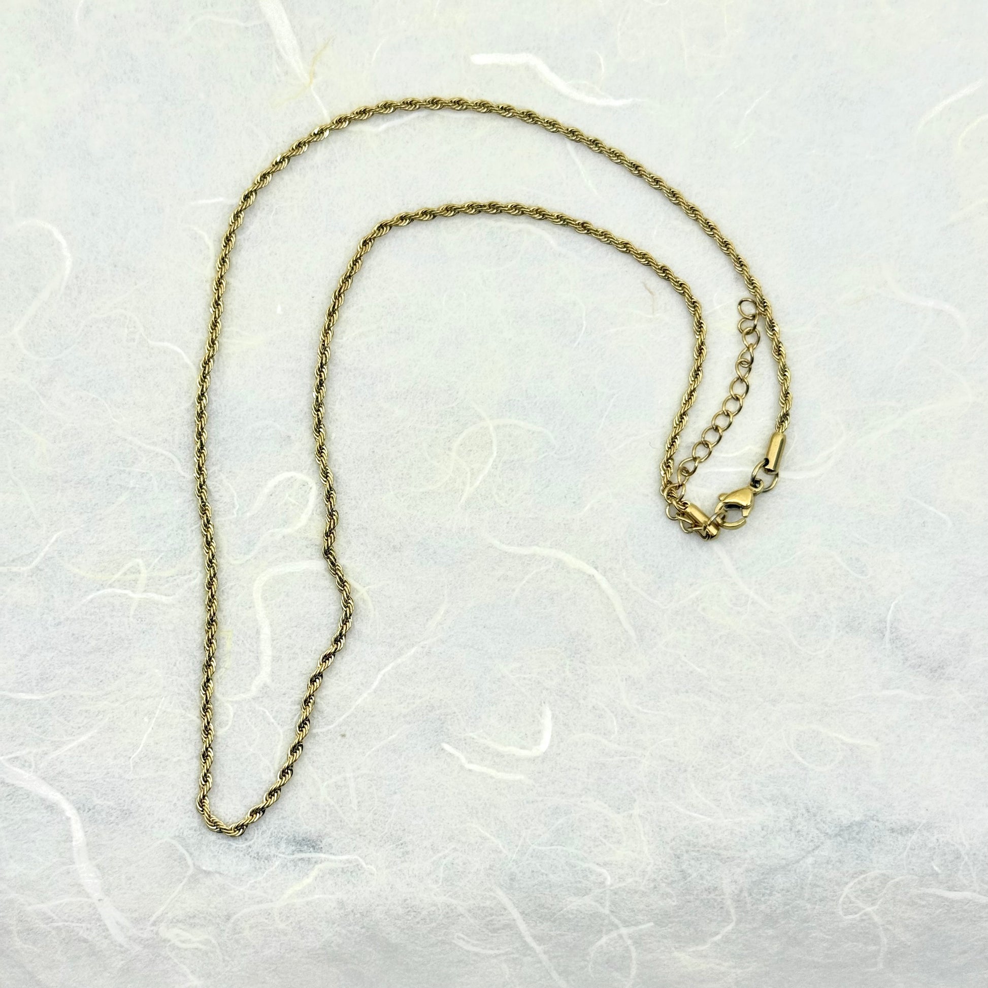 αλυσίδα από ατσάλι (stainless steel) σε χρυσό με twisted/rope design