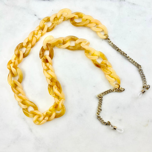 amber glasses chain