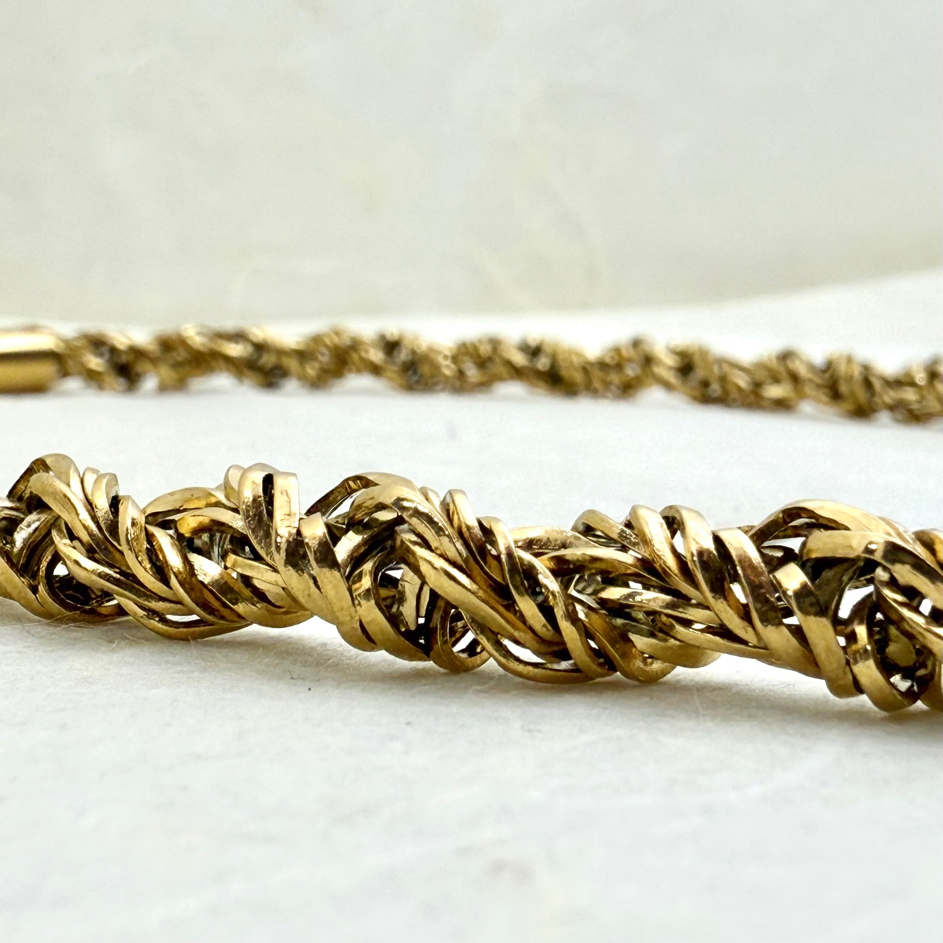Στριφτή αλυσίδα κολιέ Fall Twist Necklace σε χρυσό