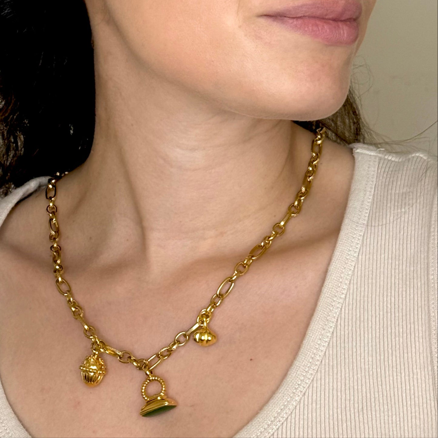 Χειροποίητο κολιέ Forest Charm Necklace με χρυσή αλυσίδα και charms